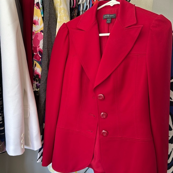 Classiques brand, size 4 , color red - Picture 1 of 3